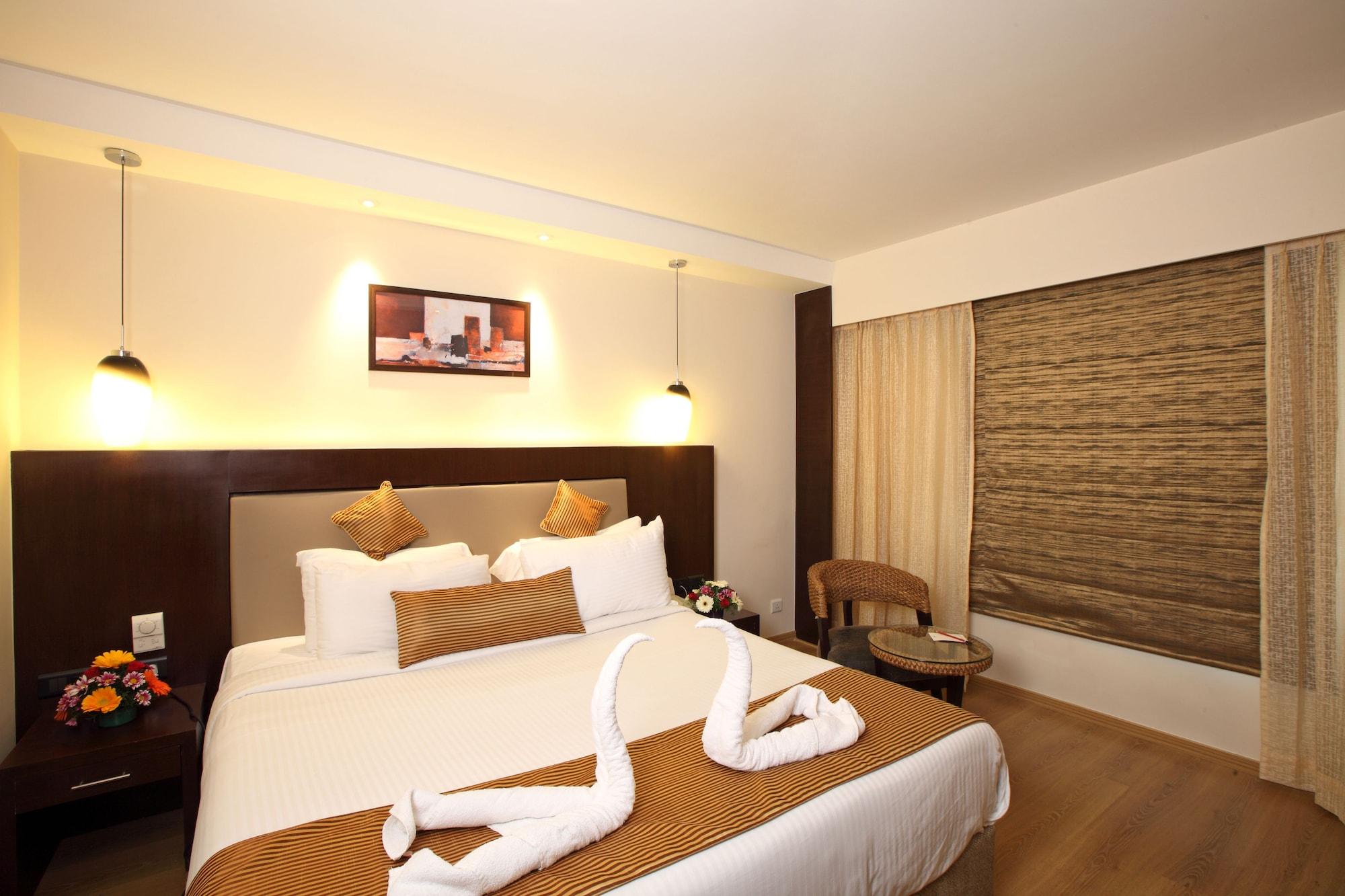 Octave Hotel & Spa - Sarjapur Road Bangalore Bagian luar foto