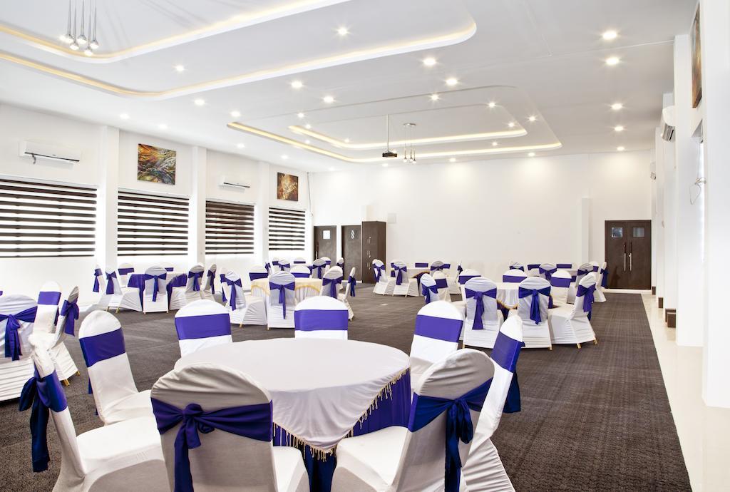 Octave Hotel & Spa - Sarjapur Road Bangalore Bagian luar foto
