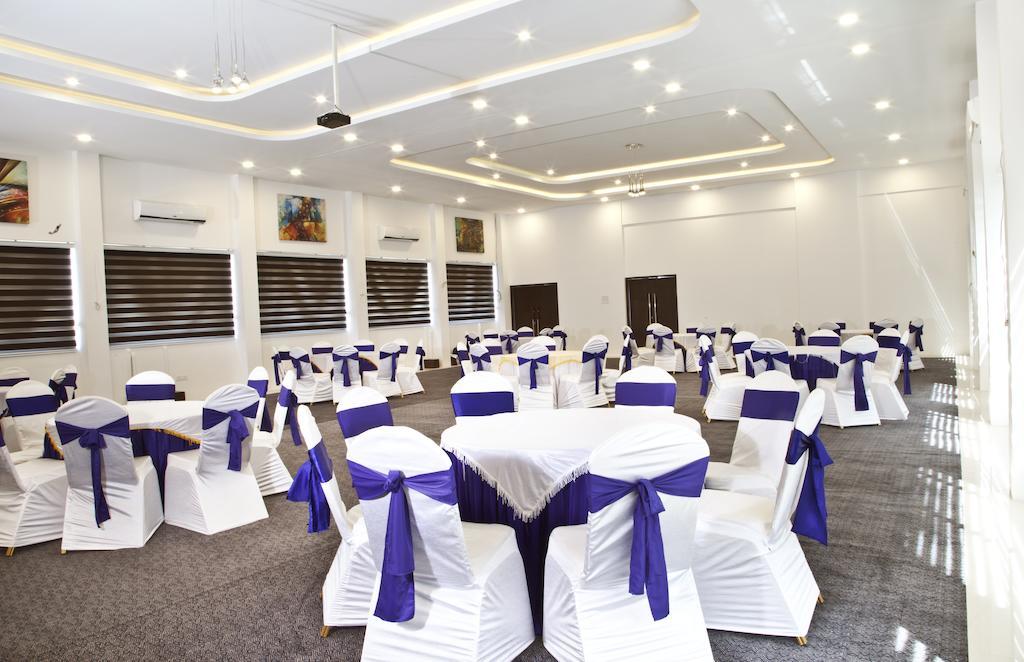 Octave Hotel & Spa - Sarjapur Road Bangalore Bagian luar foto